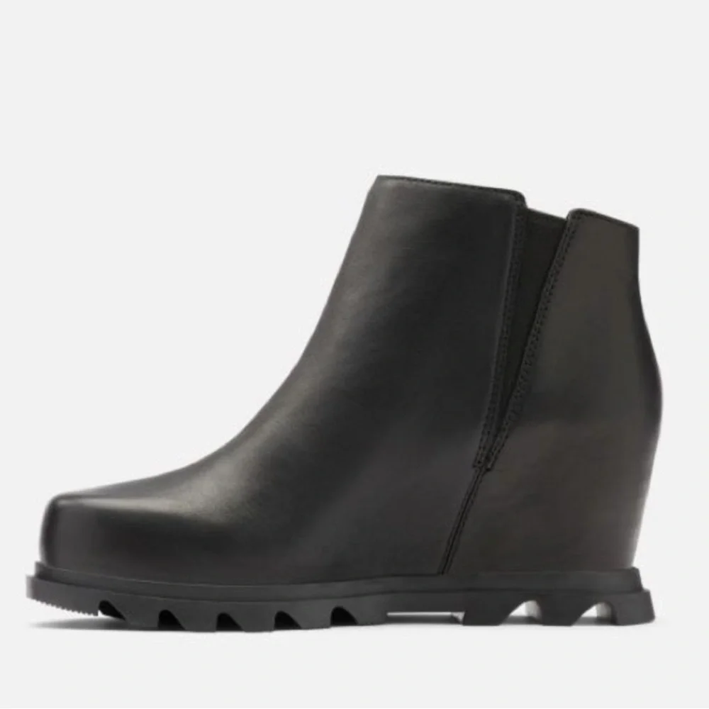 Sorel Joan of Arctic Wedge III Zip Leather Waterproof Boots Black Size 8.5 - Picture 2 of 16